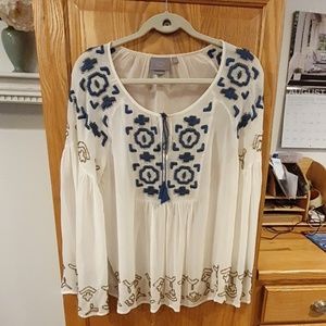 Vanessa Virginia  bell sleeve chiffon beaded boho